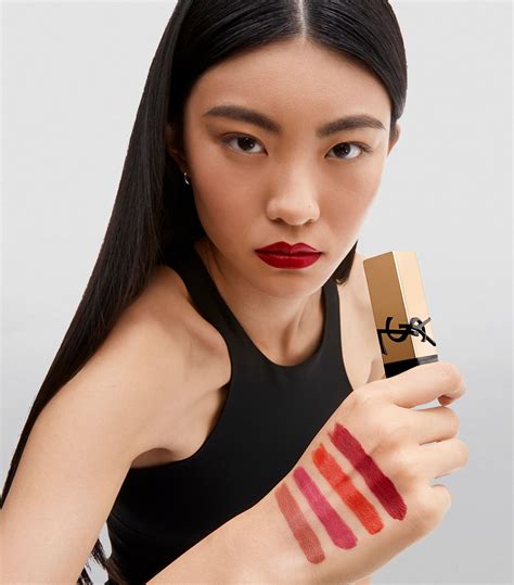 ysl rouge pur couture dries out lips|ysl rouge pur couture commercial.